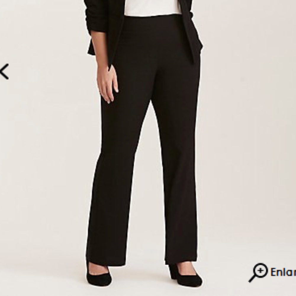 NWT Torrid crepe slim flare pants